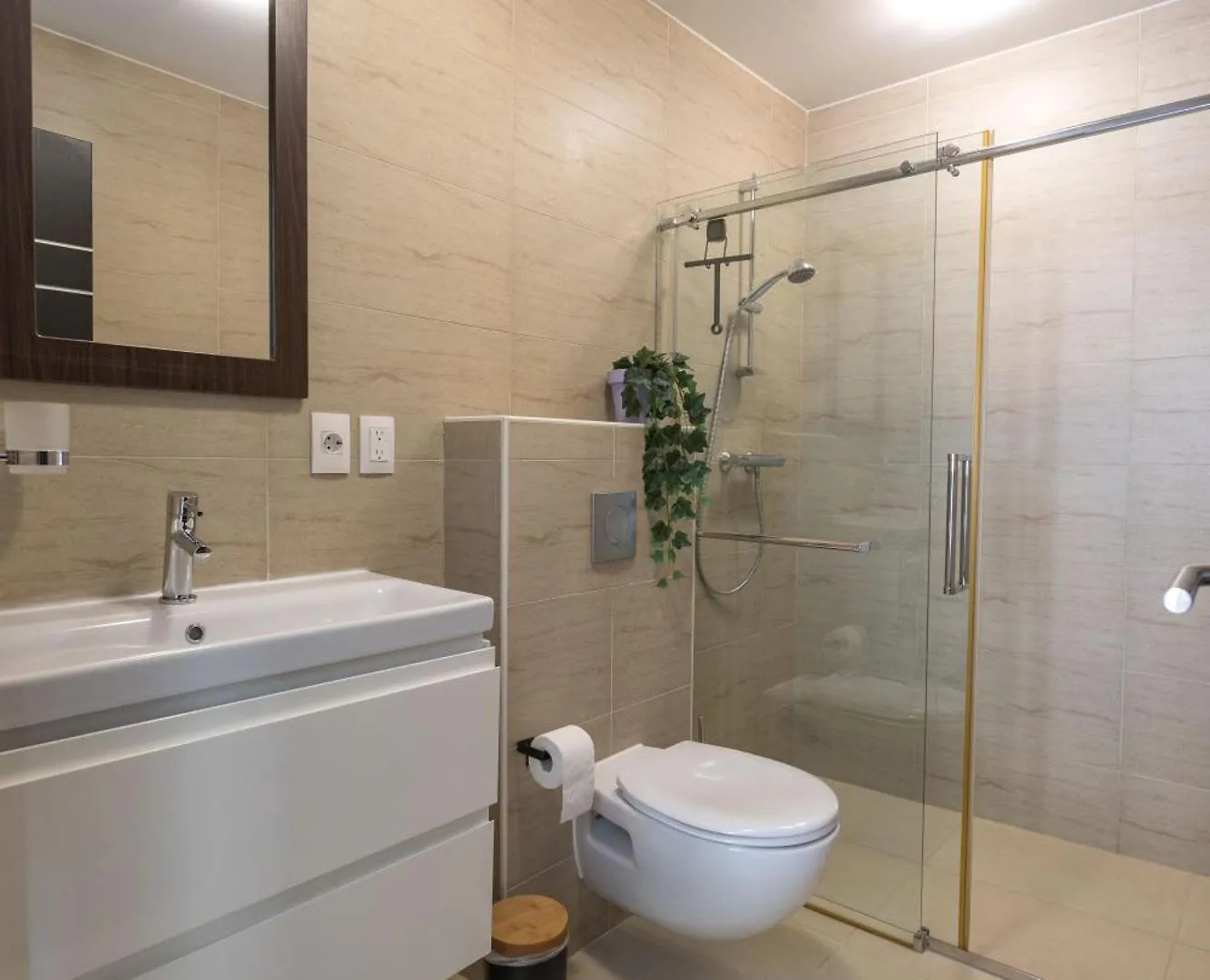 Blue Bay Resort Luxury Apartment Palm View